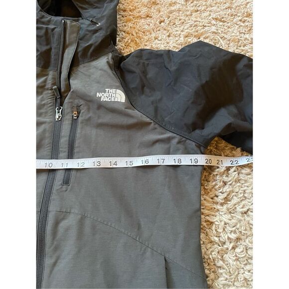 The North Face Tri Climate Waterproof Insulated Jacket Black and grey small - Picture 6 of 8